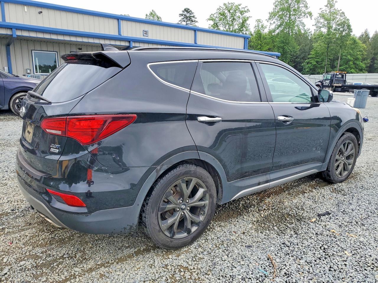 2017 Hyundai Santa Fe Sport 2.0T Ultimate - zdjęcie 3