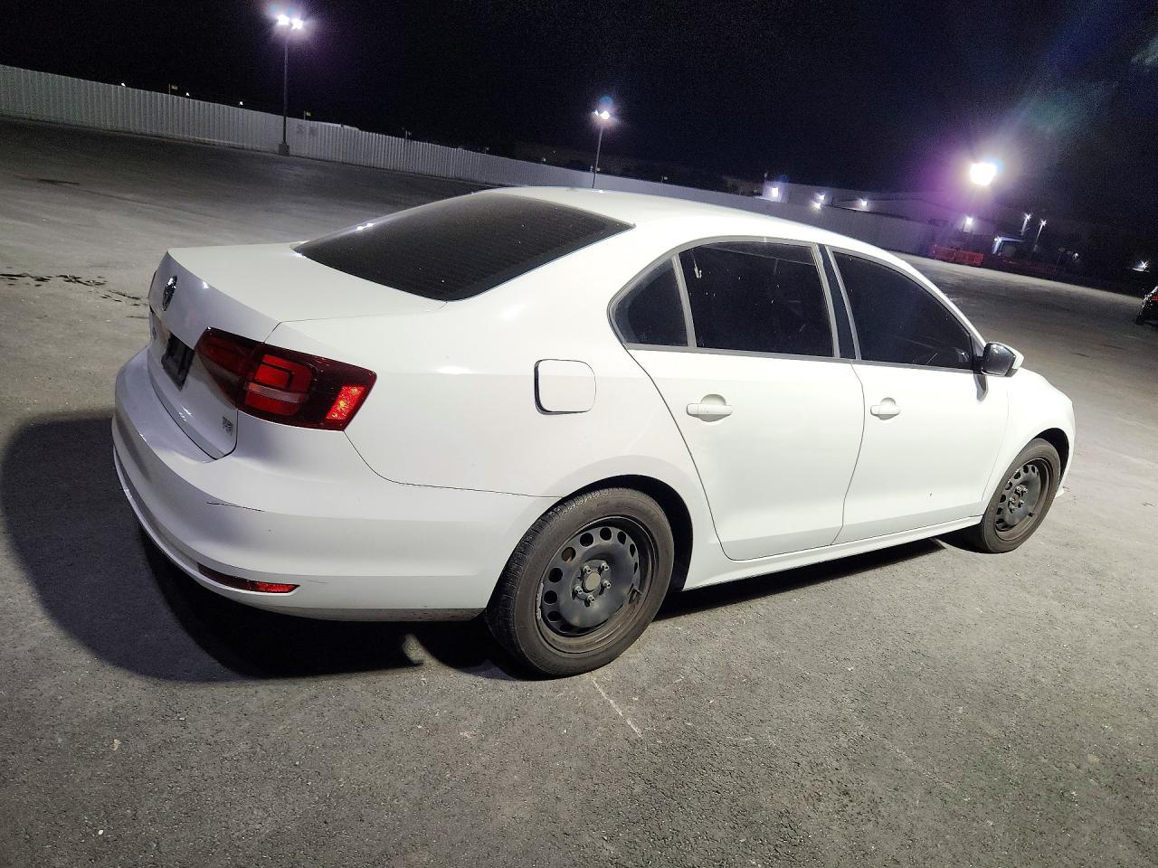 2017 Volkswagen Jetta S - zdjęcie 3