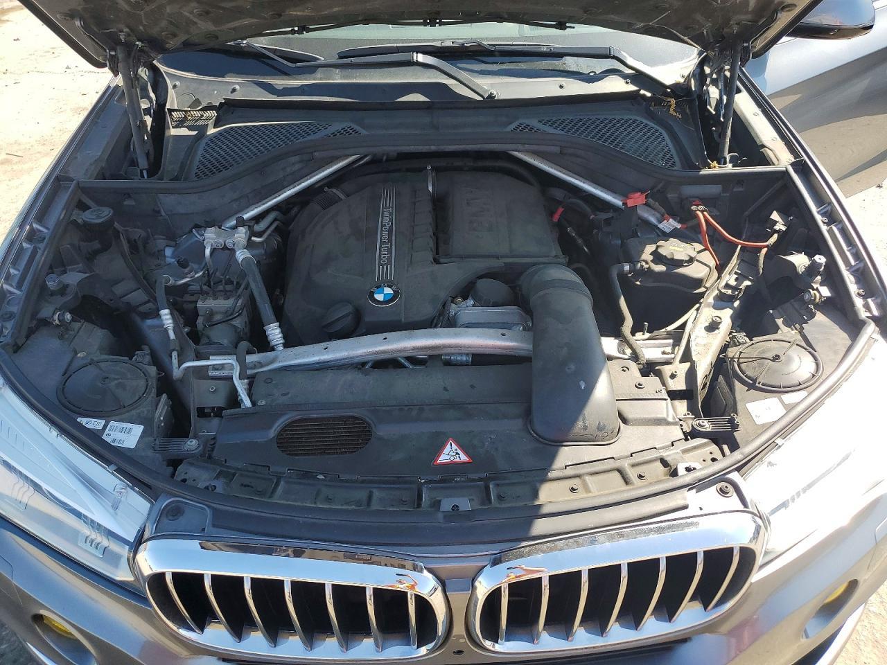 2015 BMW X5 xDrive35I - zdjęcie 11