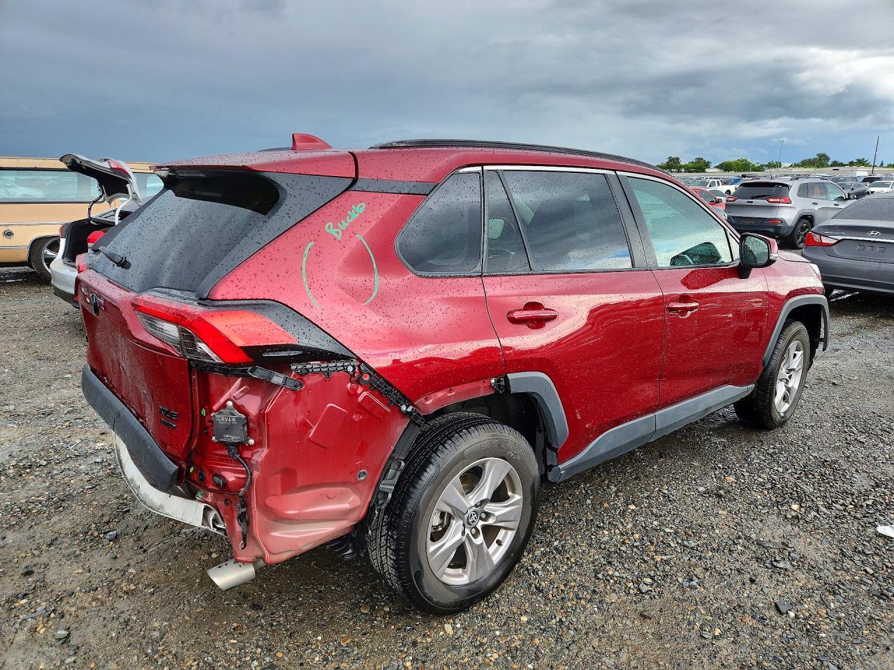 2022 Toyota Rav4 Xle - zdjęcie 3