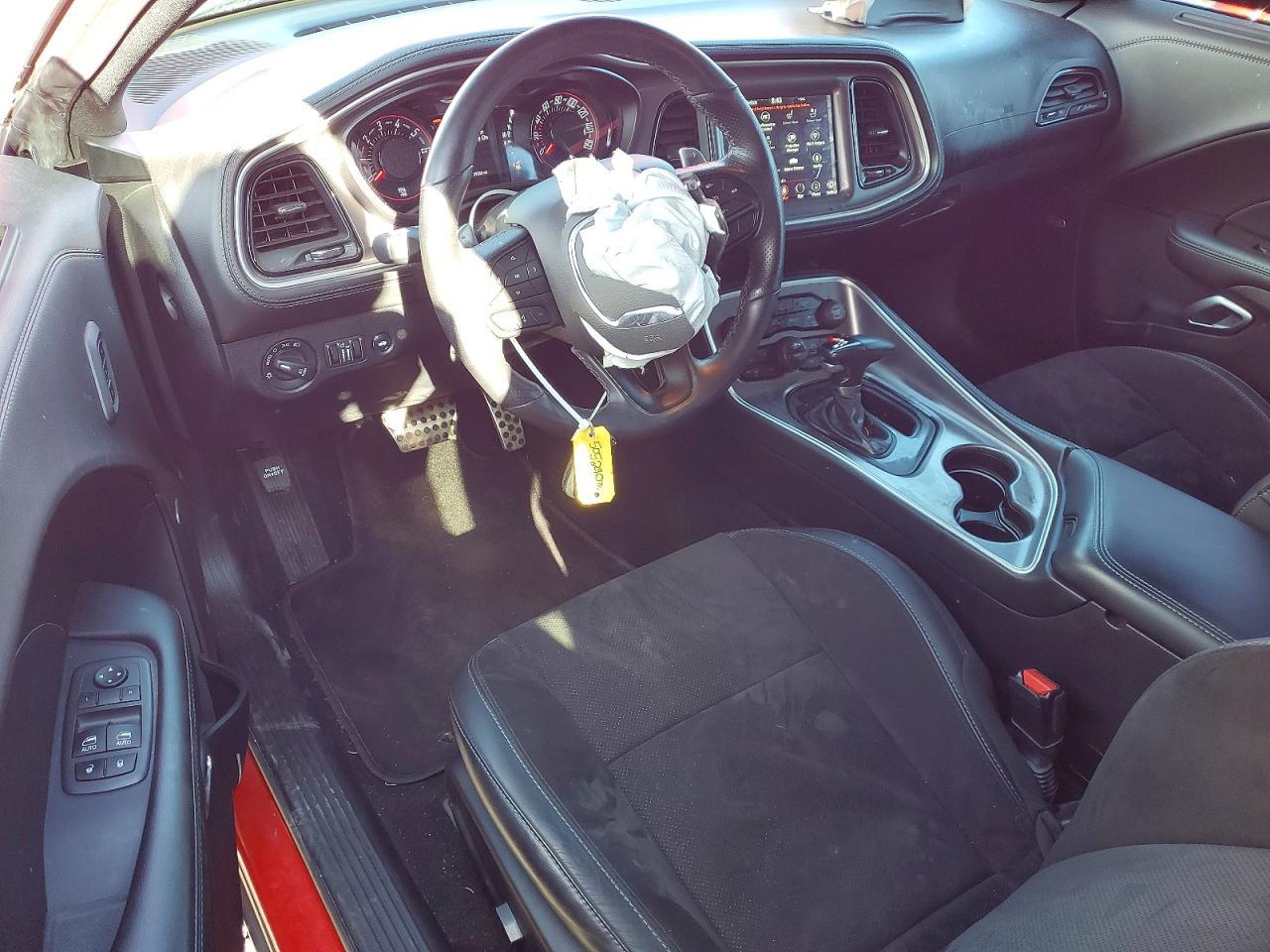 2022 Dodge Challenger Gt - zdjęcie 8