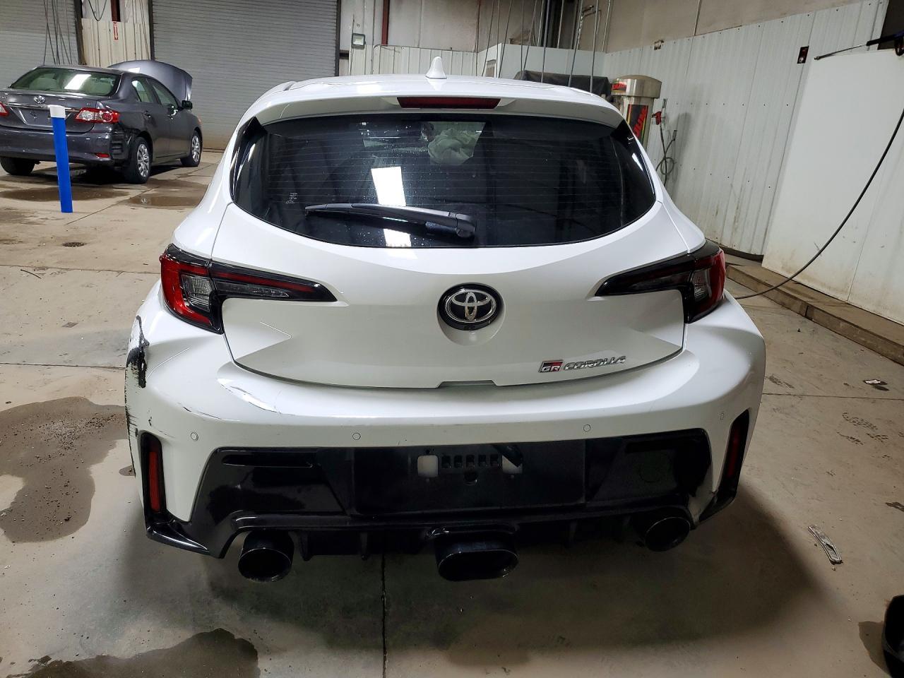 2025 Toyota Gr Corolla Premium - zdjęcie 6