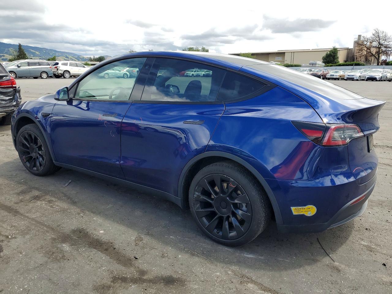 2020 Tesla Model Y - zdjęcie 2