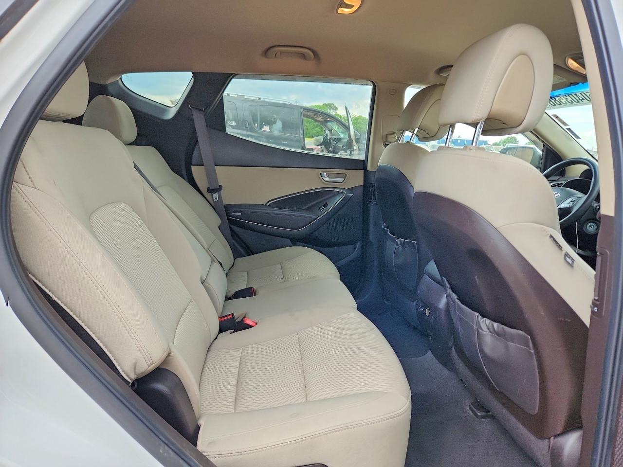 2017 Hyundai Santa Fe Sport 2.4L - zdjęcie 11