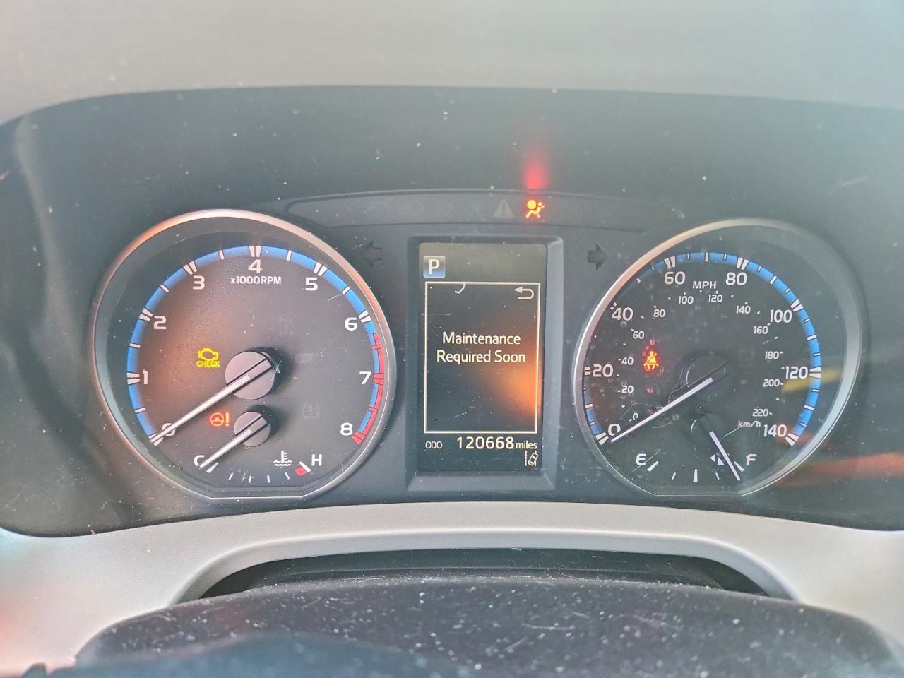 2018 Toyota Rav4 Le - zdjęcie 9