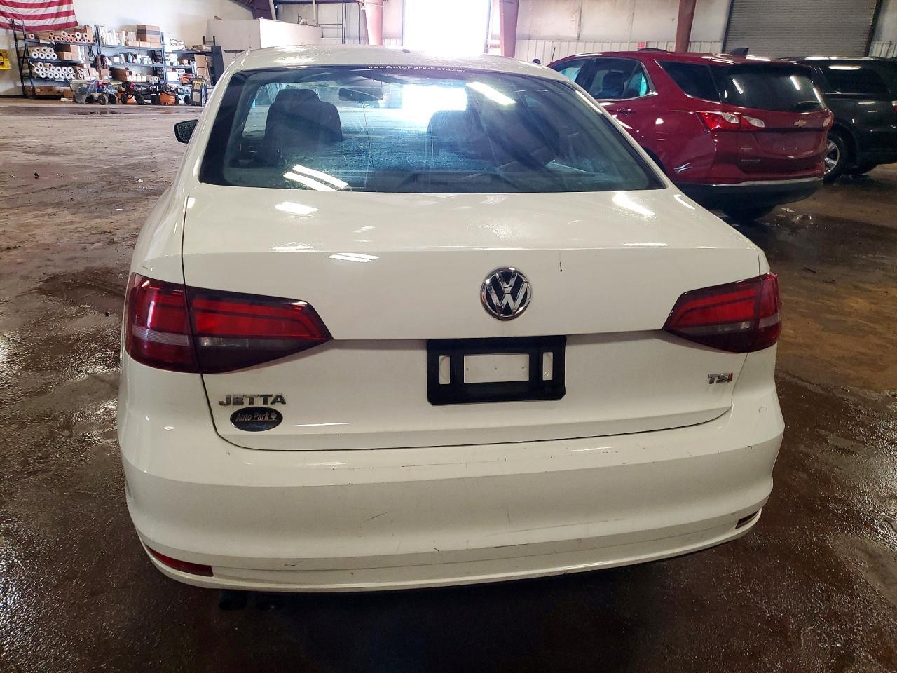 2017 Volkswagen Jetta S - zdjęcie 6