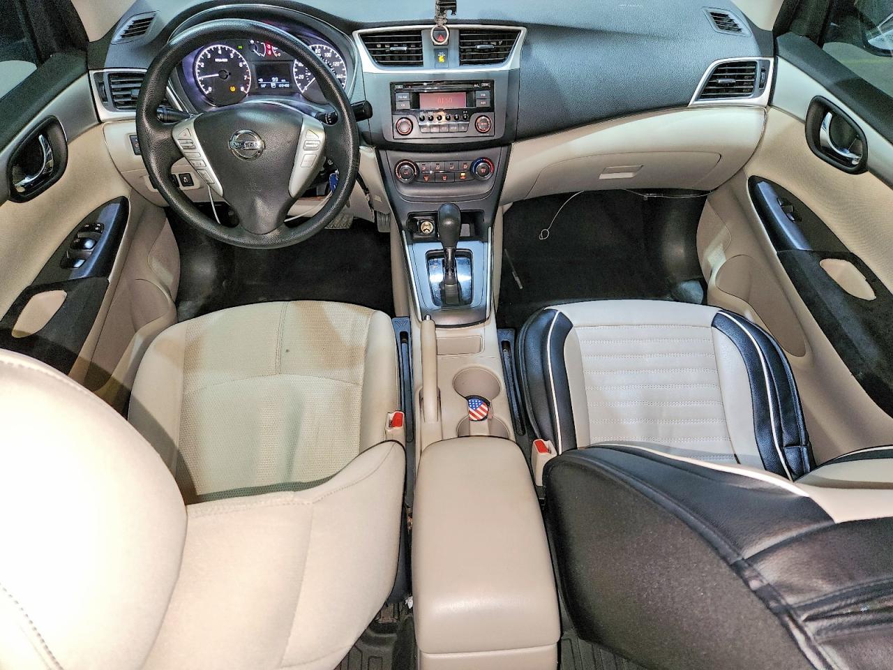 2017 Nissan Sentra S - zdjęcie 8