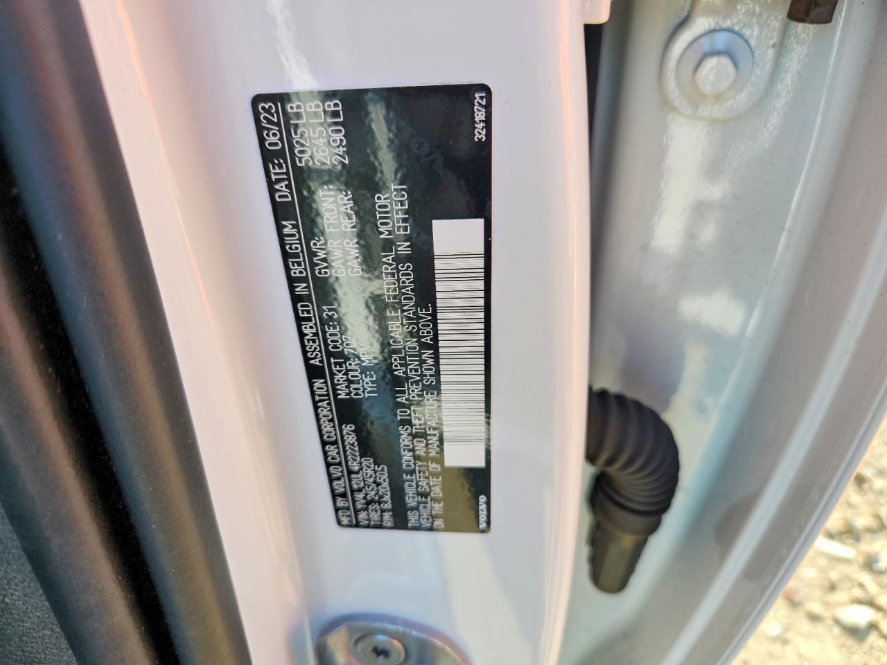 2024 Volvo Xc40 Plus - zdjęcie 13