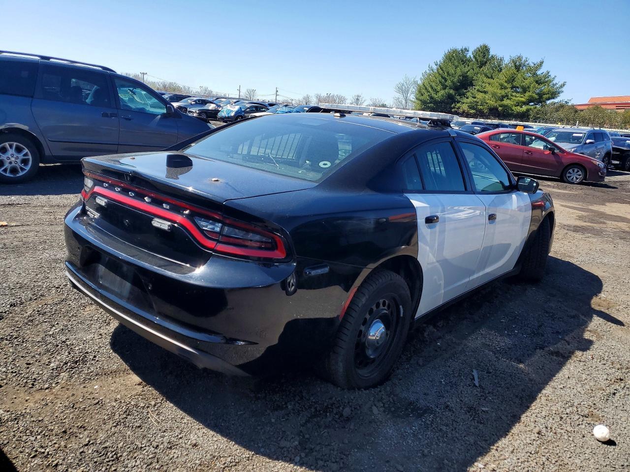 2021 Dodge Charger Police - zdjęcie 3