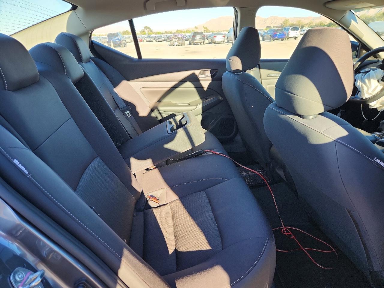 2024 Nissan Altima 2.5 S - zdjęcie 11