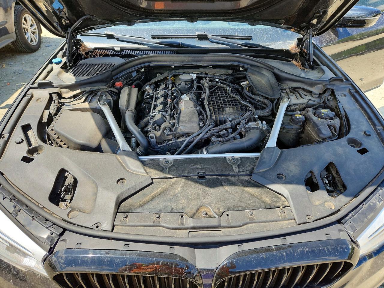 2019 BMW 540 Xi - zdjęcie 11