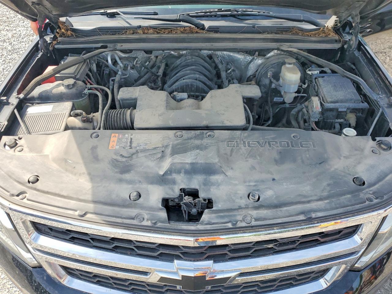 2017 Chevrolet Tahoe Lt - zdjęcie 12