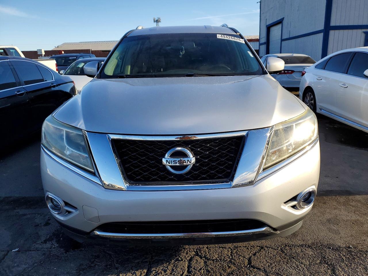 2016 Nissan Pathfinder Sv - zdjęcie 5