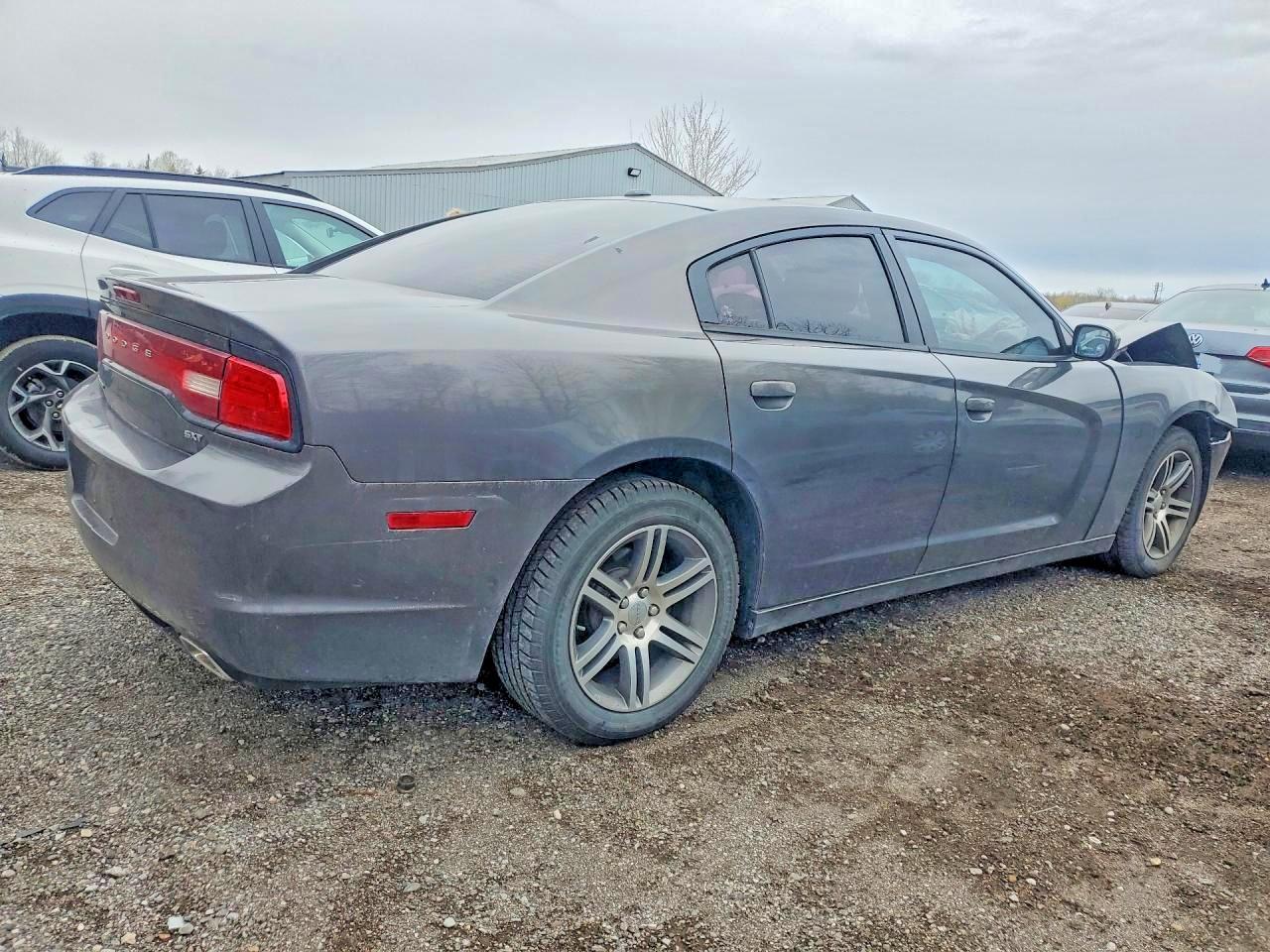 2014 Dodge Charger Sxt - zdjęcie 3