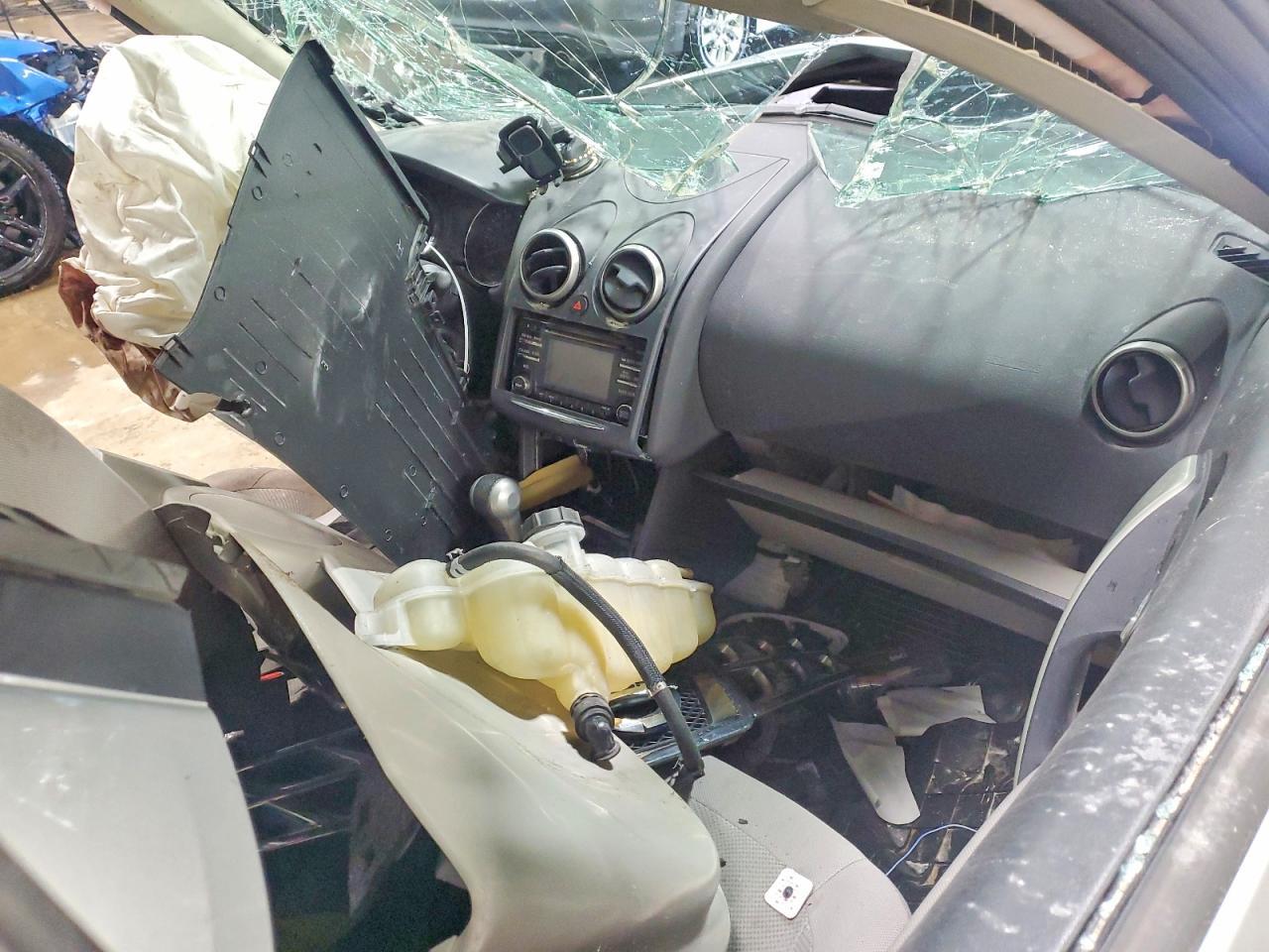 2014 Nissan Rogue Select S - zdjęcie 8