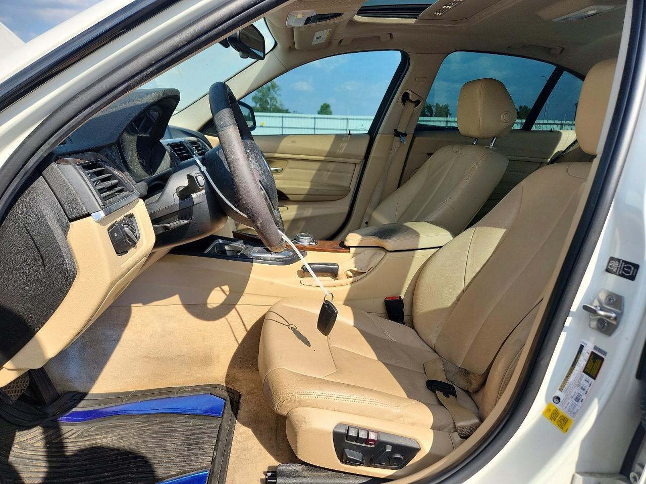 2015 BMW 328 I - zdjęcie 7
