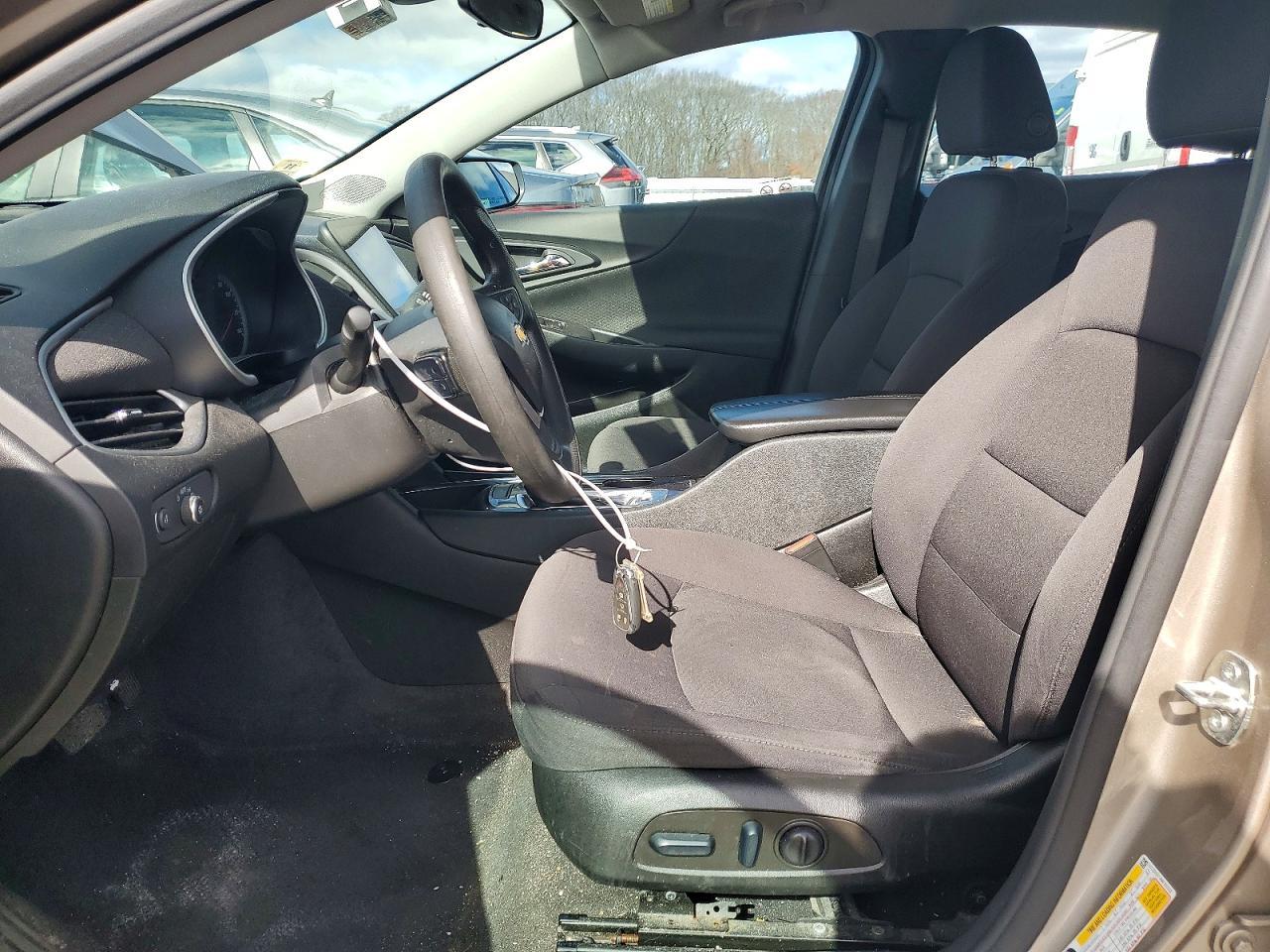 2022 Chevrolet Malibu Lt - zdjęcie 7