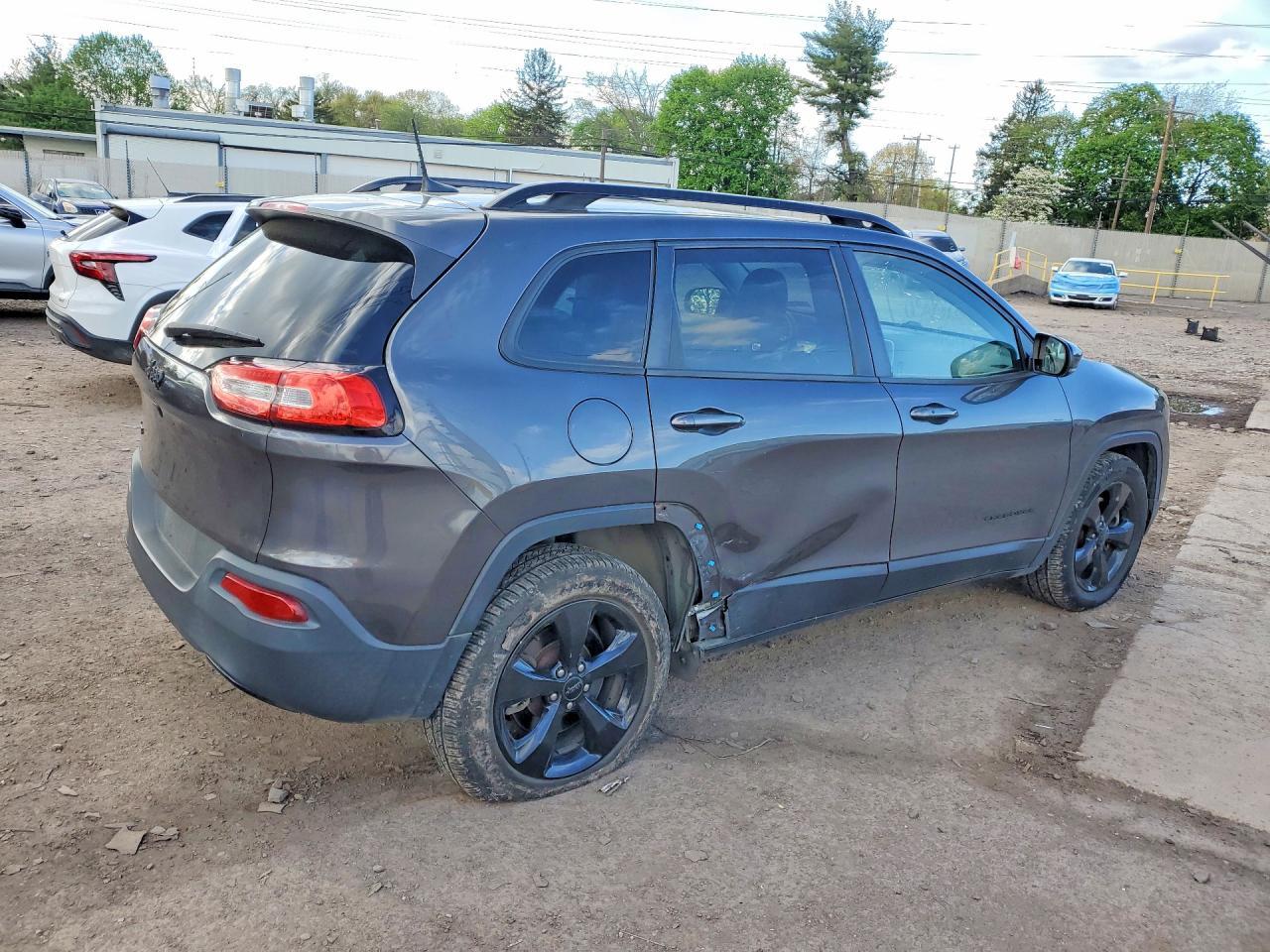 2017 Jeep Cherokee Limited - zdjęcie 3