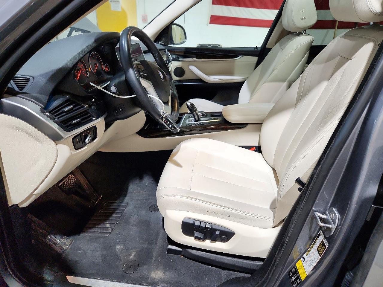2015 BMW X5 xDrive35I - zdjęcie 7