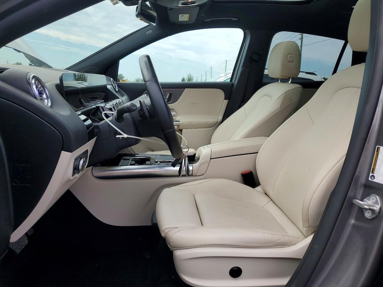 2022 Mercedes-Benz Gla 250 4Matic - zdjęcie 7