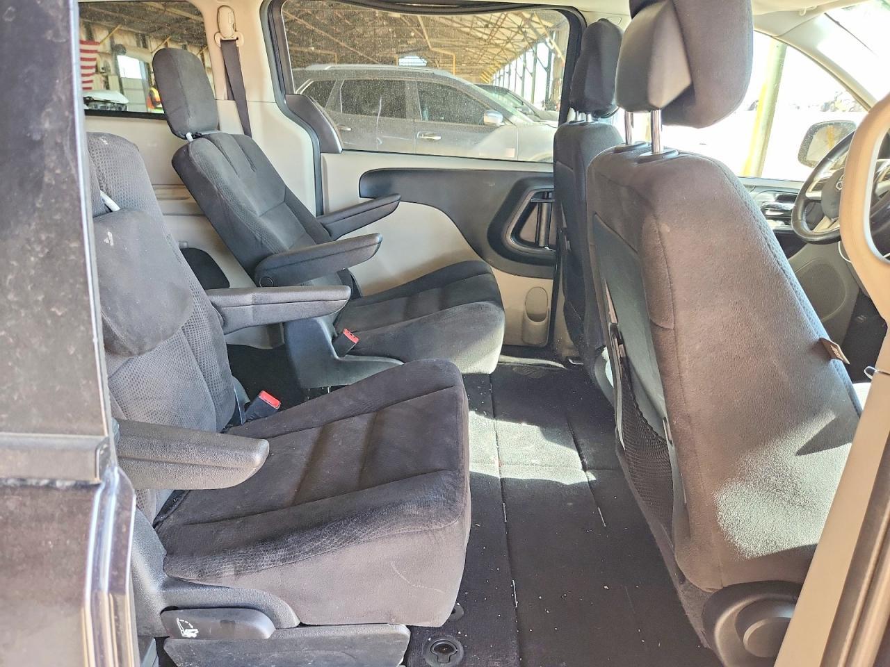 2014 Dodge Grand Caravan Se - zdjęcie 11
