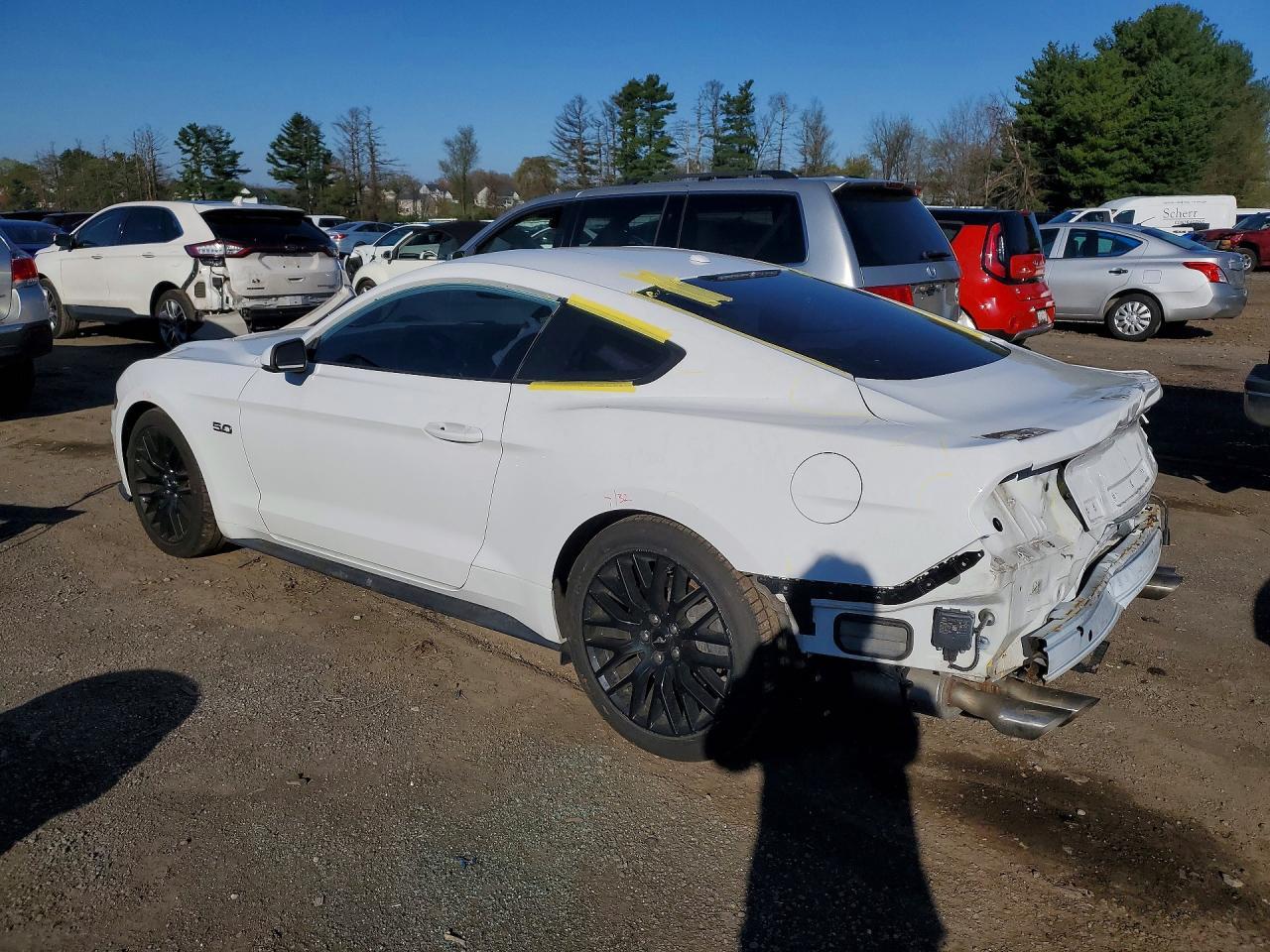 2019 Ford Mustang Gt - zdjęcie 2