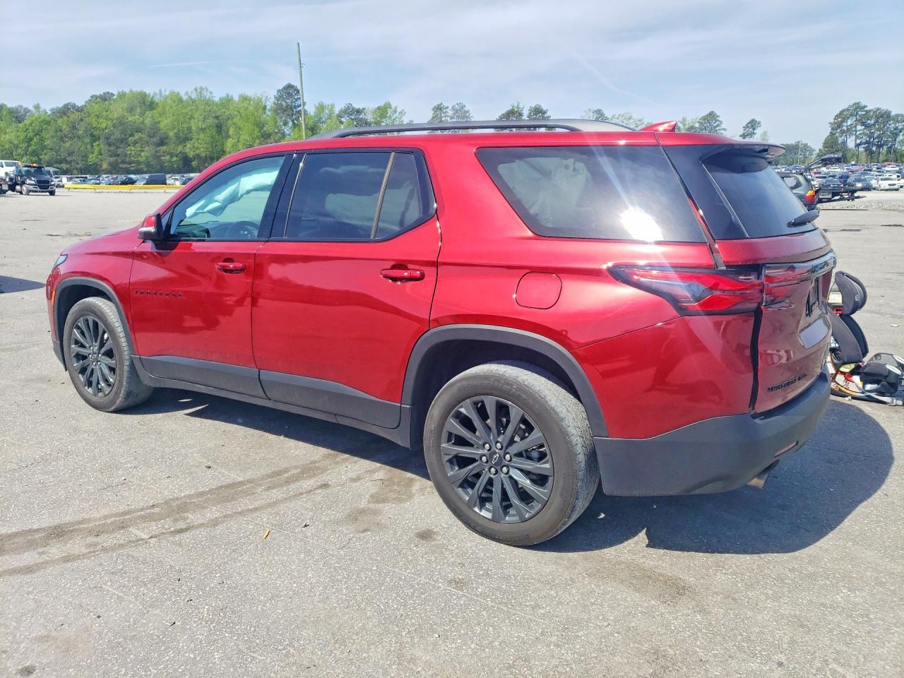 2023 Chevrolet Traverse Rs - zdjęcie 2