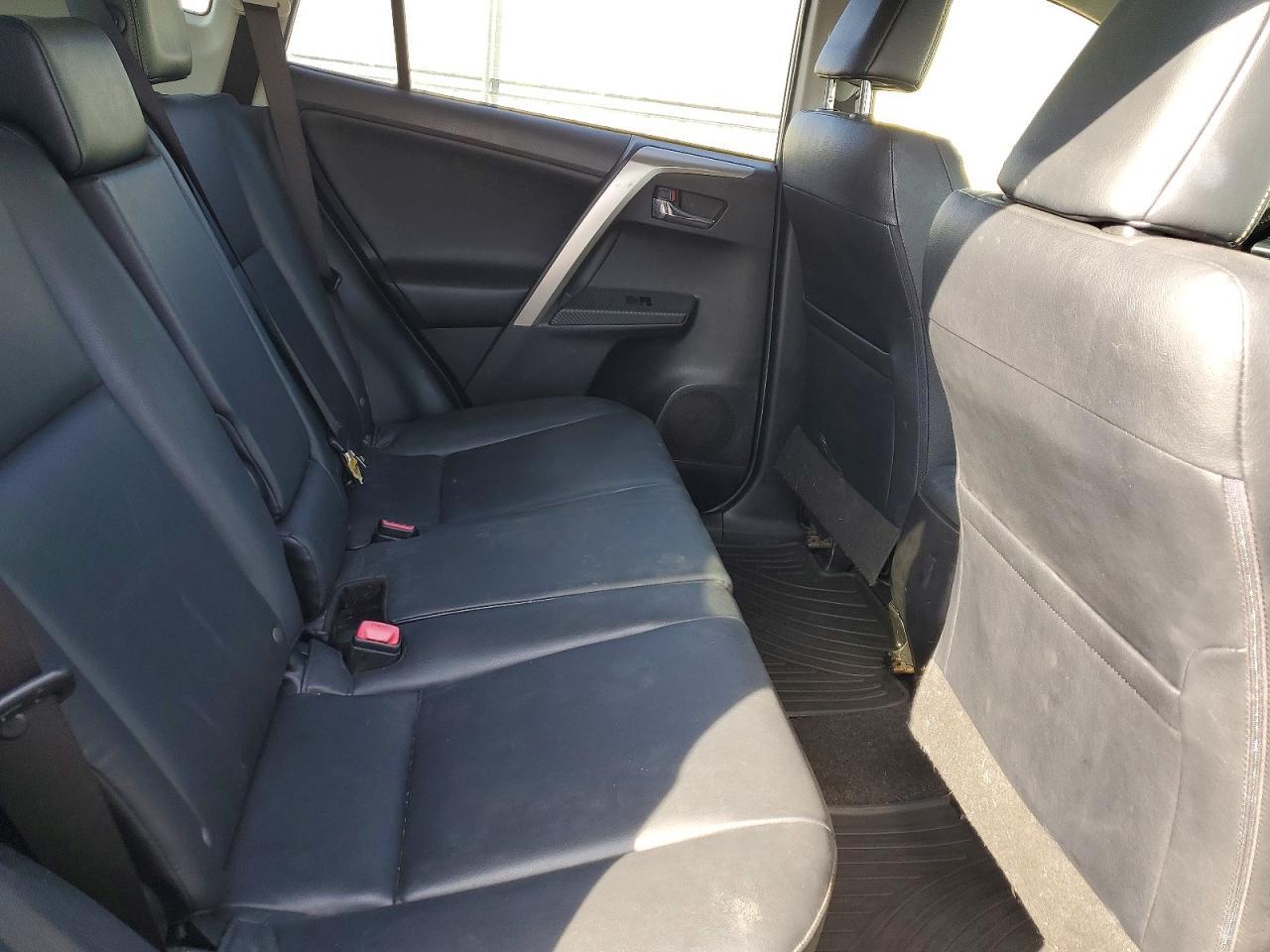 2015 Toyota Rav4 Limited - zdjęcie 11