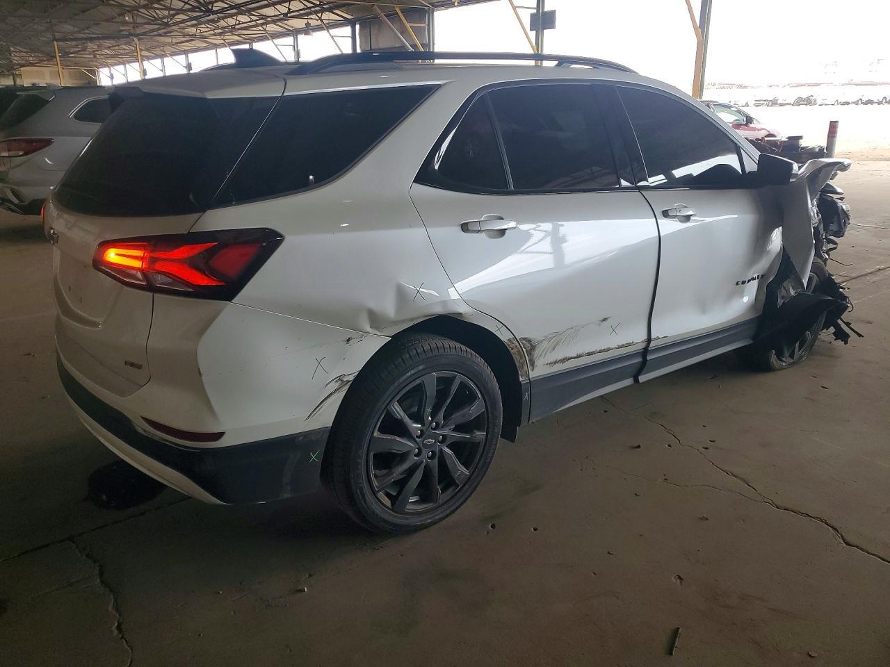 2023 Chevrolet Equinox Rs - zdjęcie 3