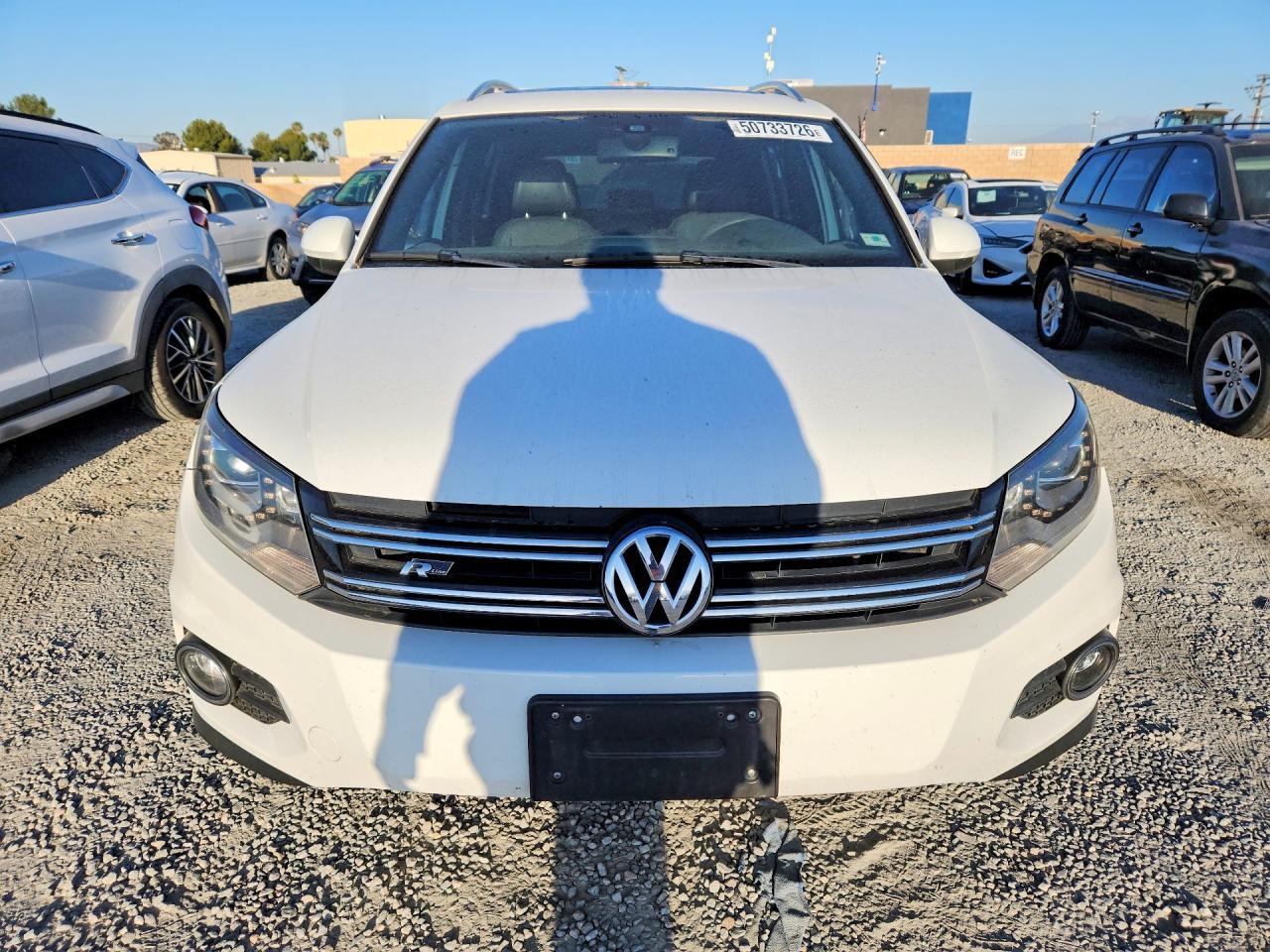 2014 Volkswagen Tiguan S - zdjęcie 5