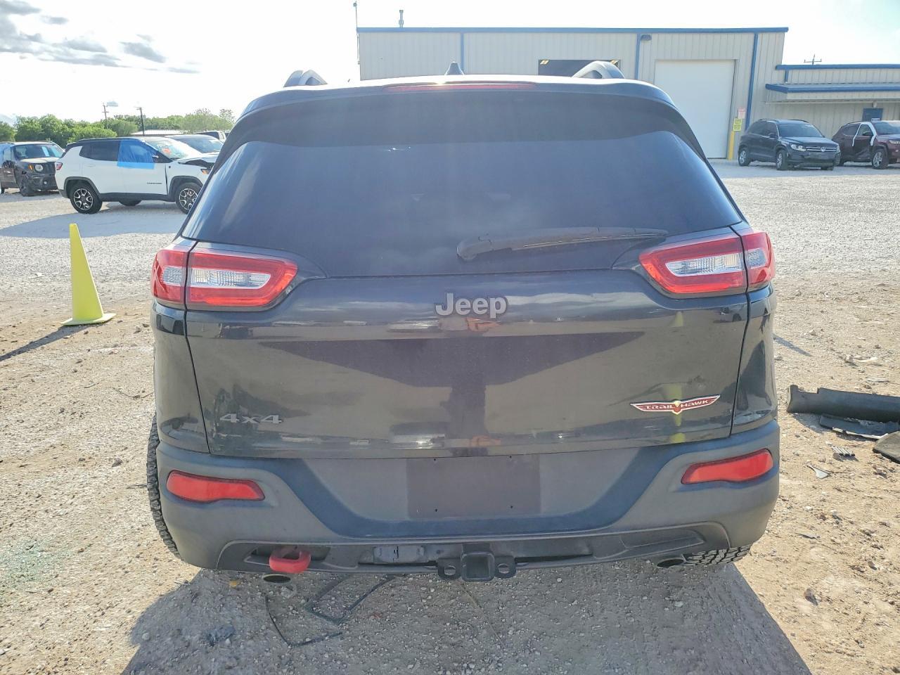 2014 Jeep Cherokee Trailhawk - zdjęcie 6