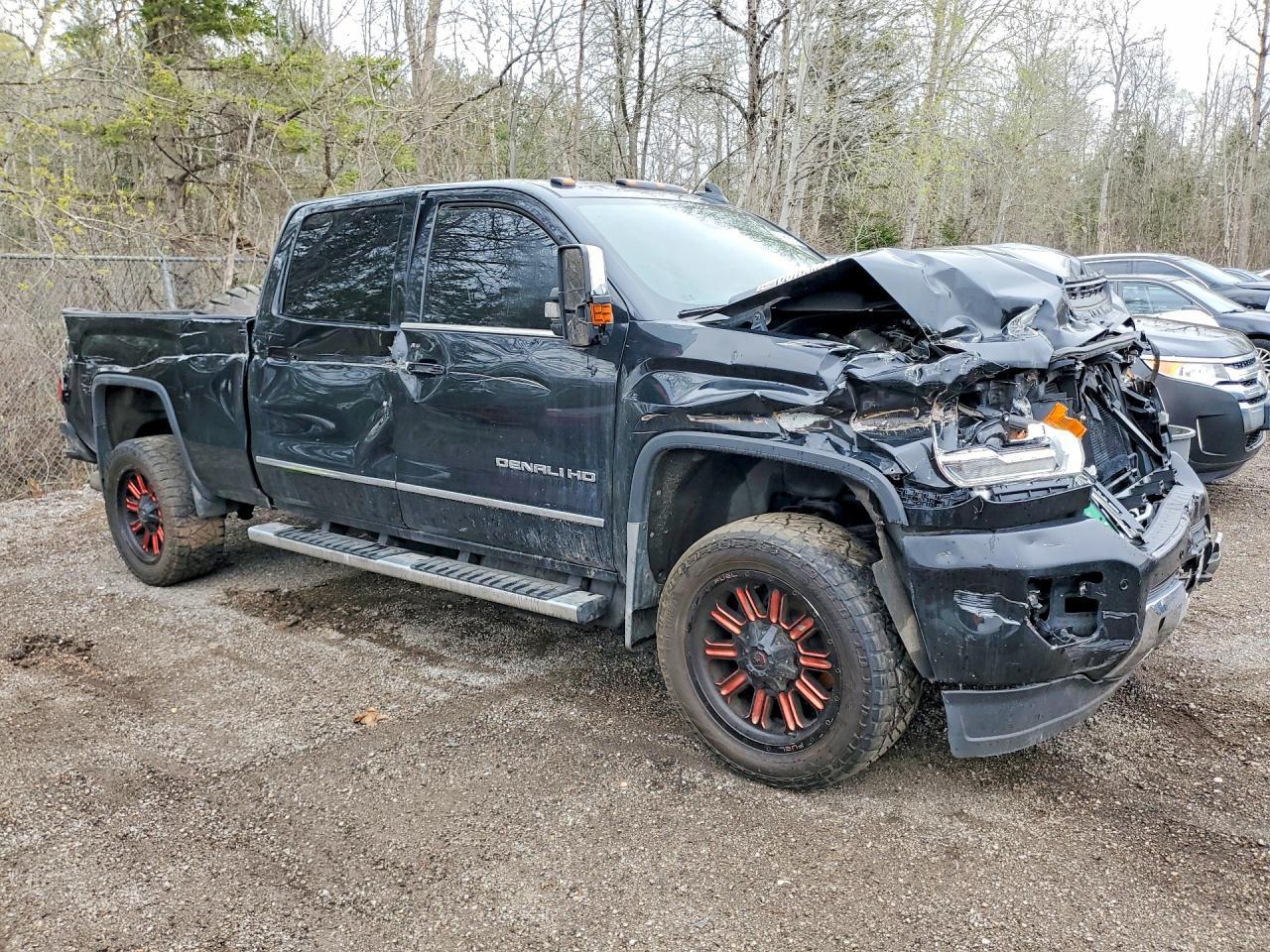 2018 GMC Sierra K2500 Denali - zdjęcie 4