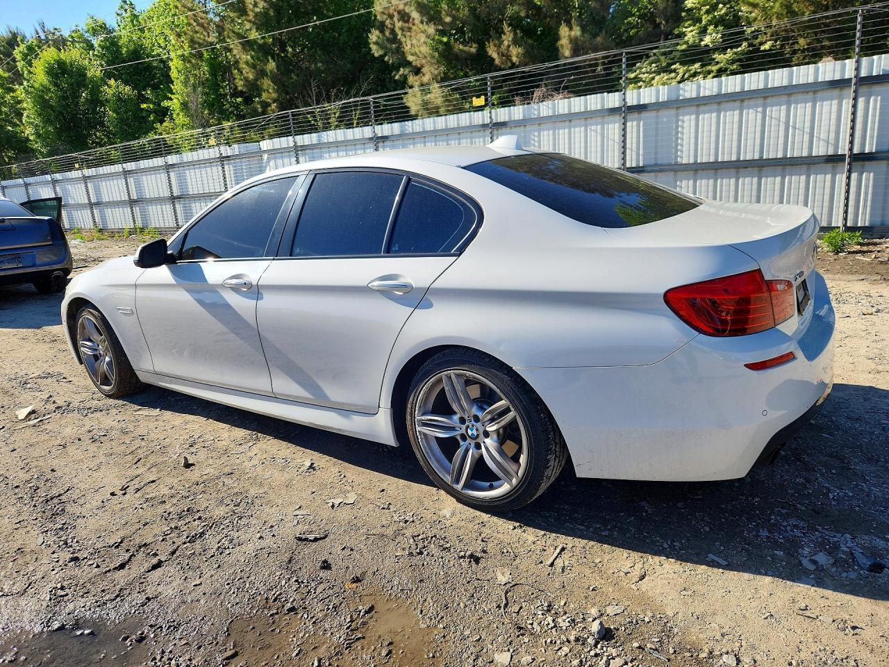 2016 BMW 535 Xi - zdjęcie 2