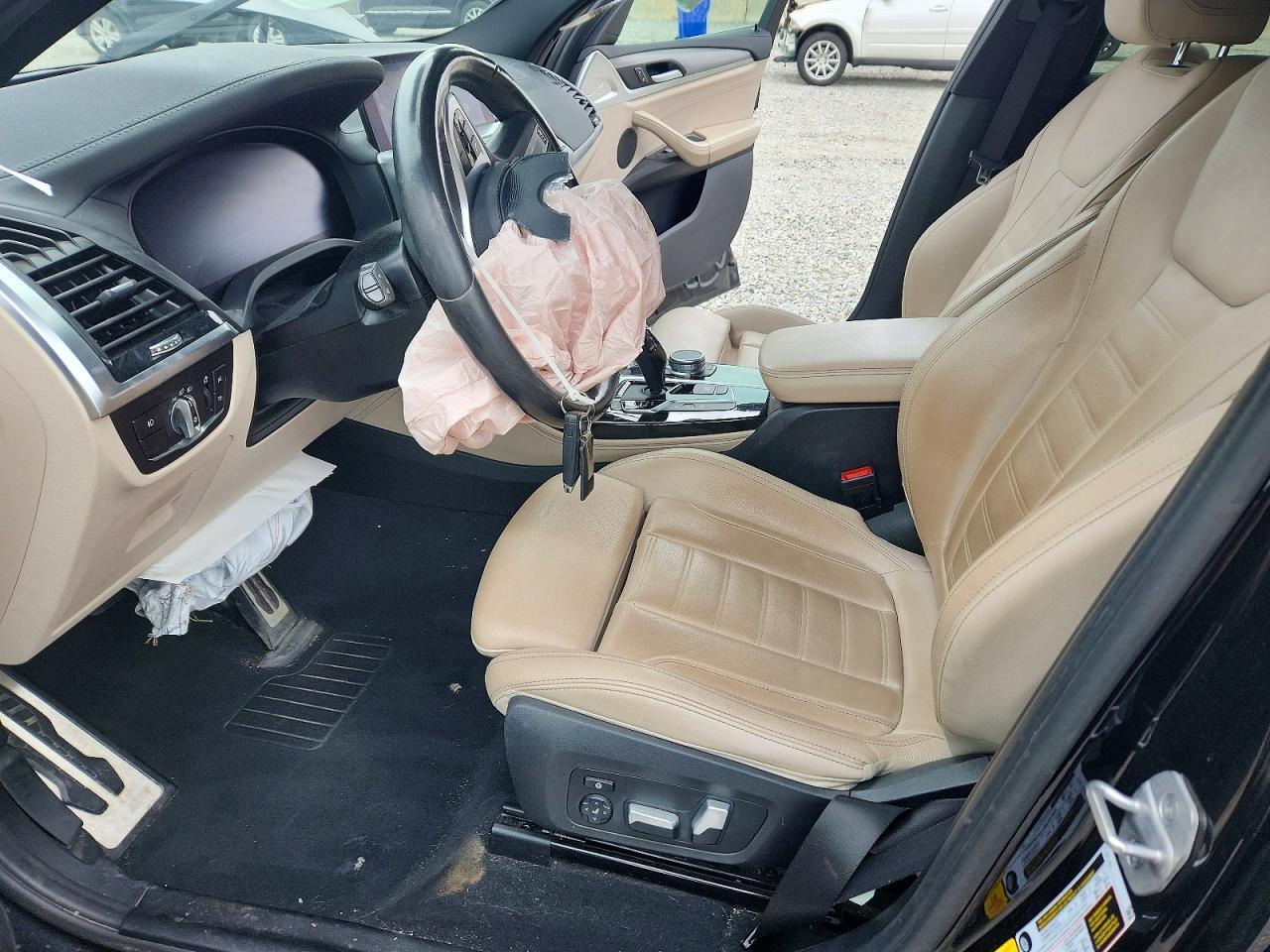 2021 BMW X4 xDrivem40I - zdjęcie 7