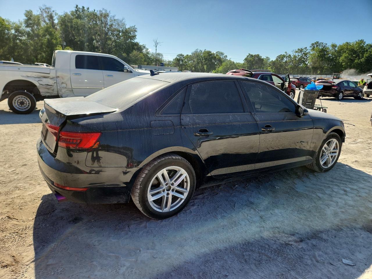 2017 Audi A4 Premium - zdjęcie 3