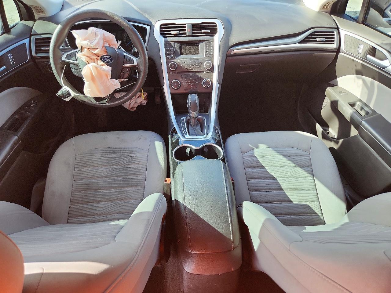 2016 Ford Fusion S - zdjęcie 8