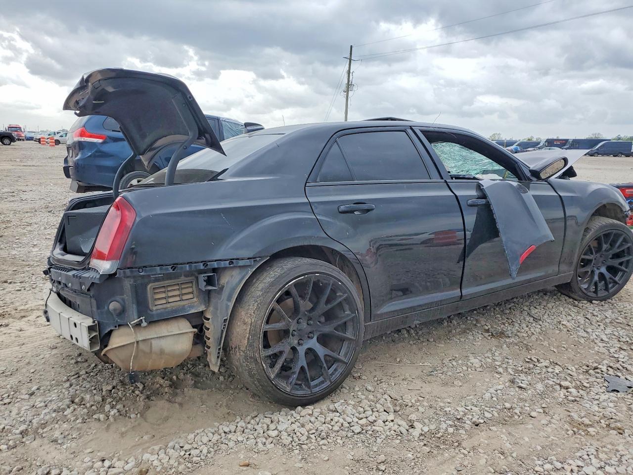 2016 Chrysler 300 S - zdjęcie 3