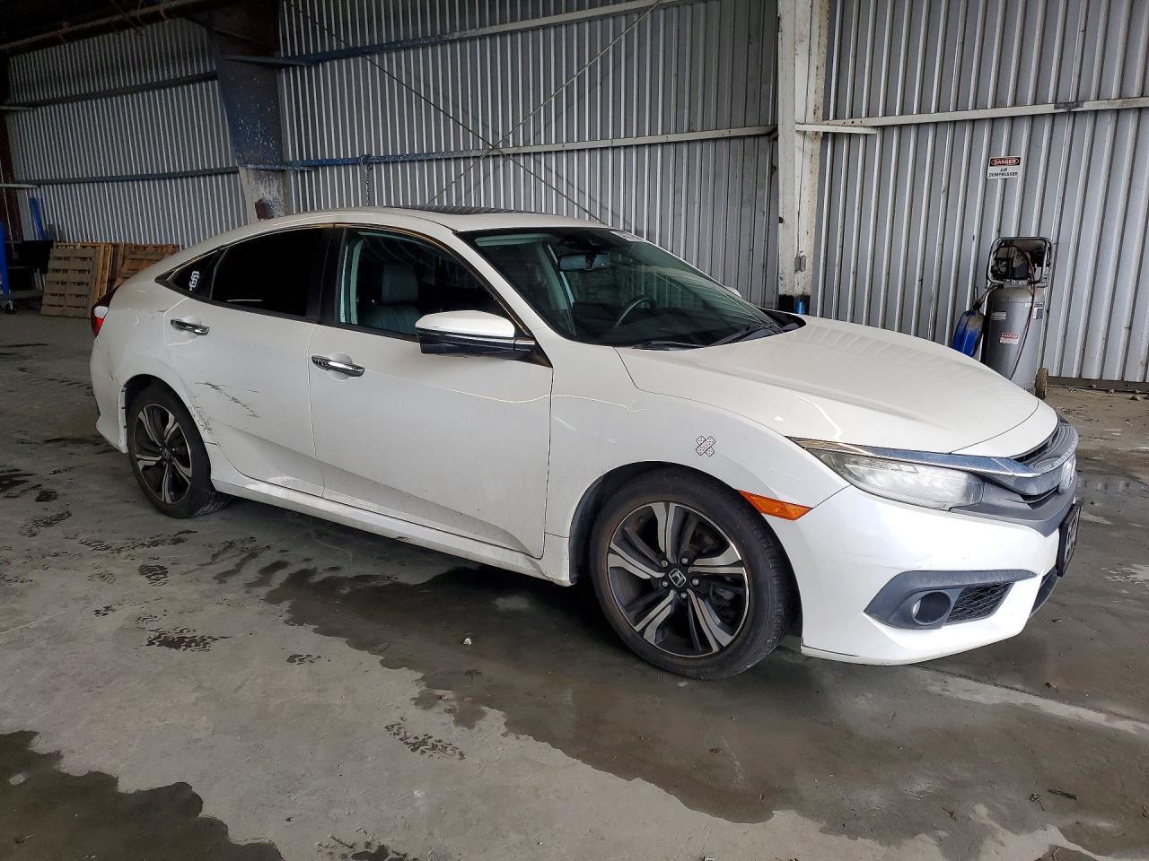 2016 Honda Civic Touring - zdjęcie 4