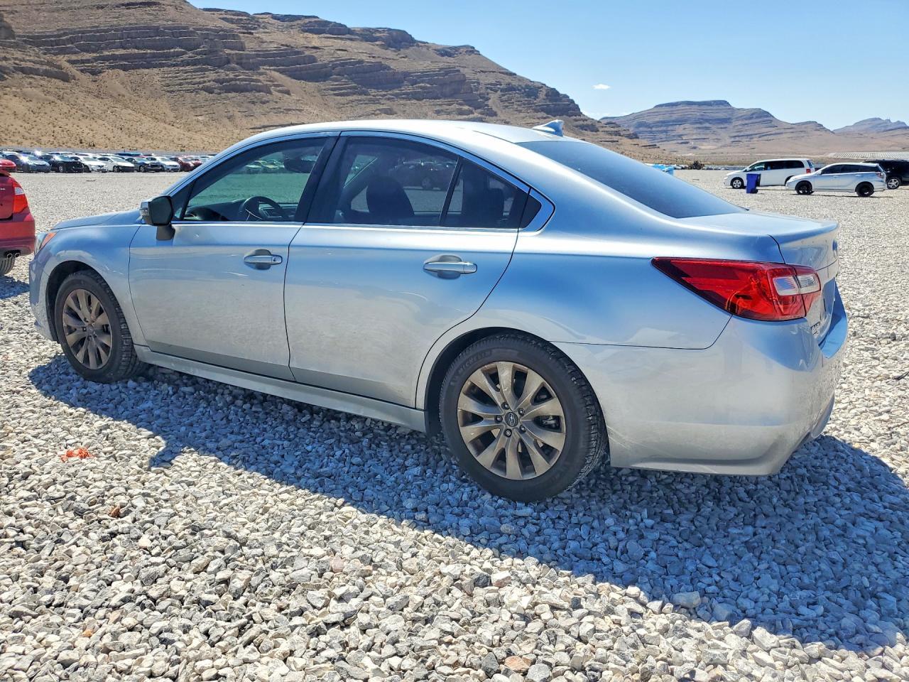 2017 Subaru Legacy 2.5I Premium - zdjęcie 2