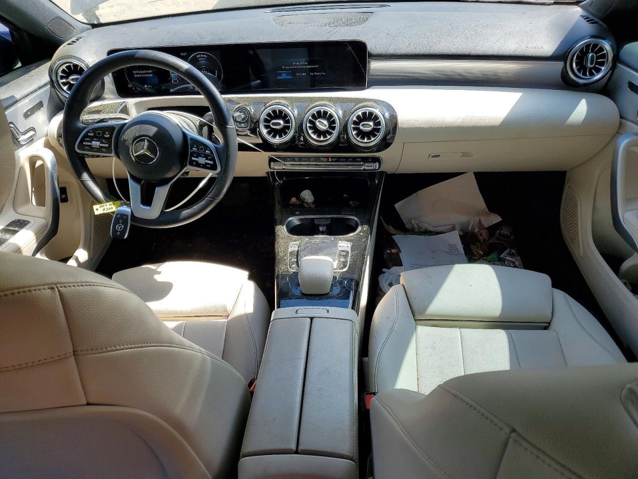 2019 Mercedes-Benz A 220 - zdjęcie 8
