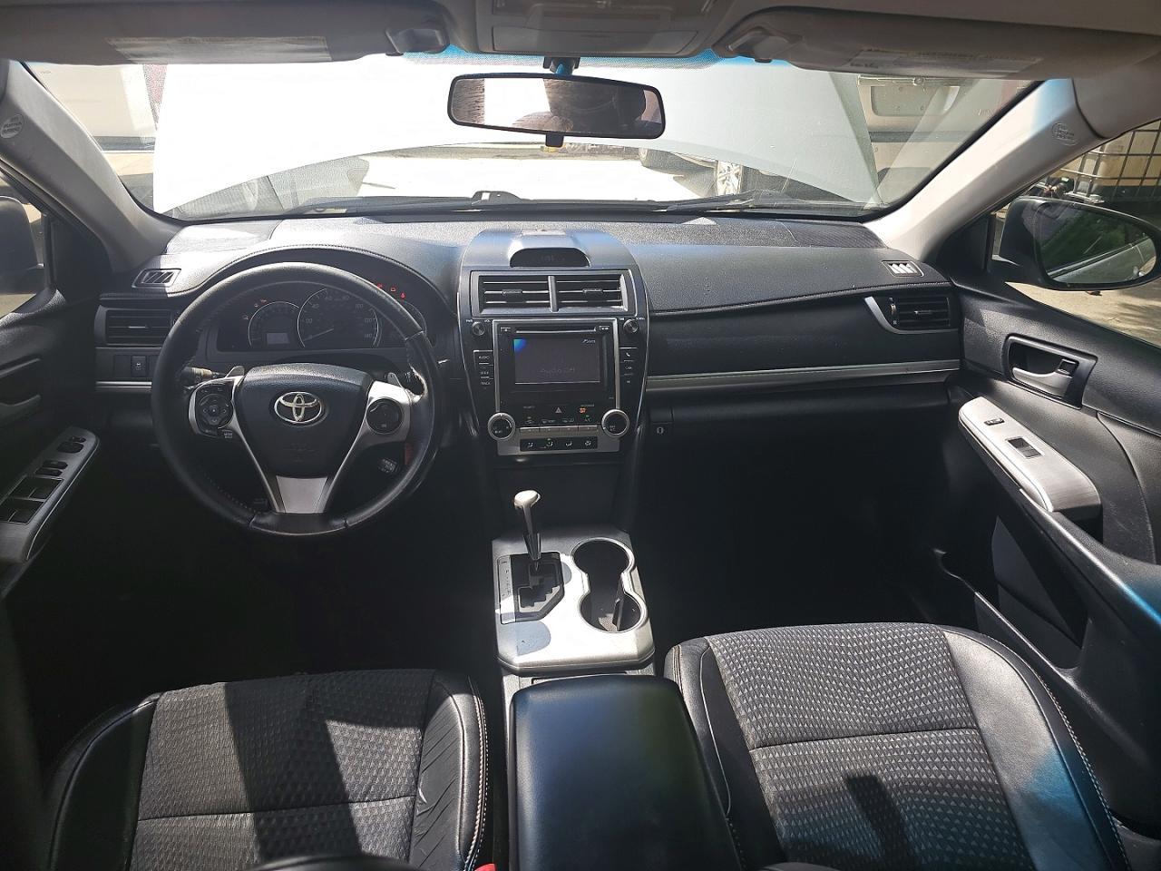 2013 Toyota Camry Se - zdjęcie 9