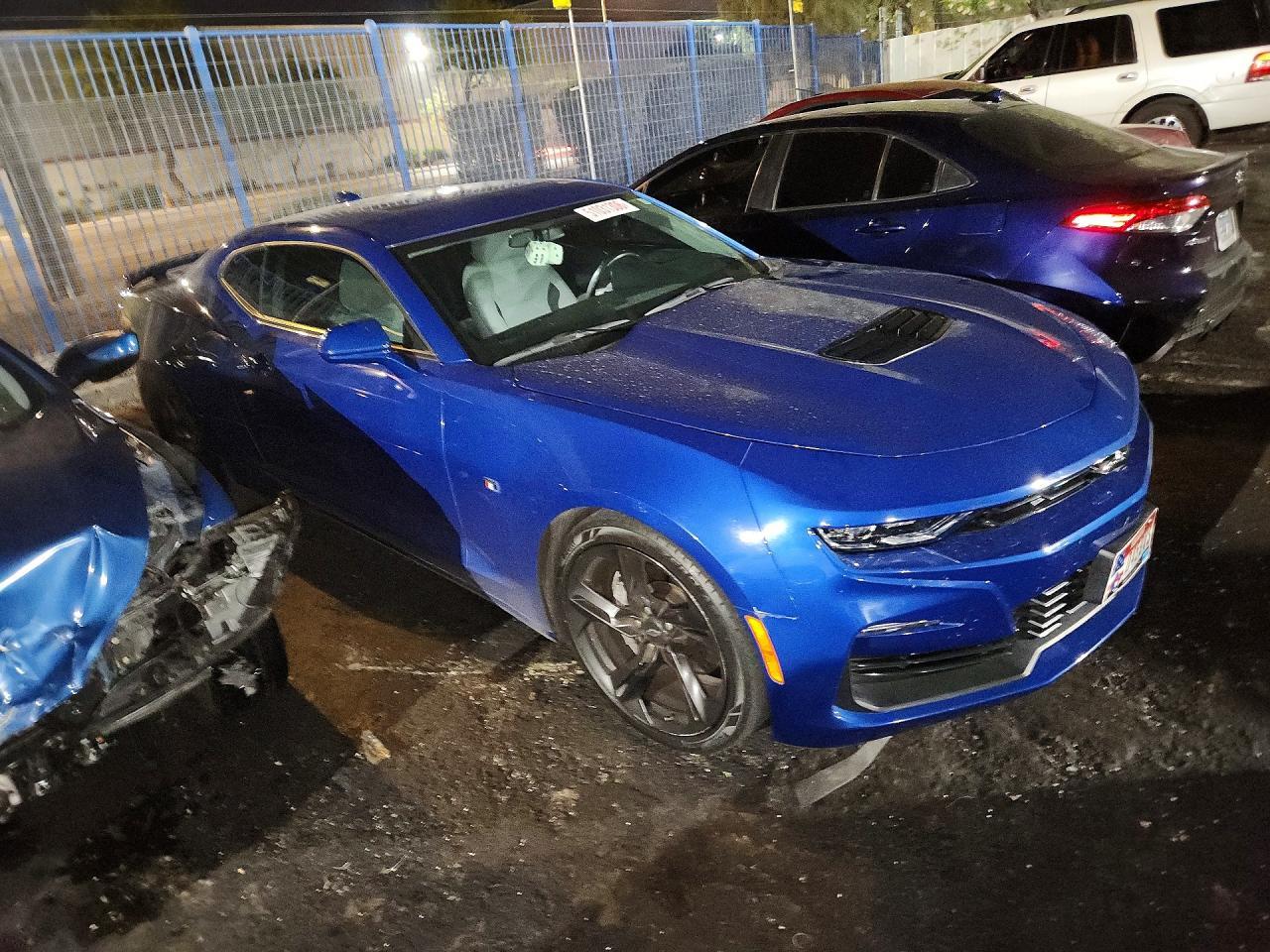 2023 Chevrolet Camaro Lt1 - zdjęcie 4