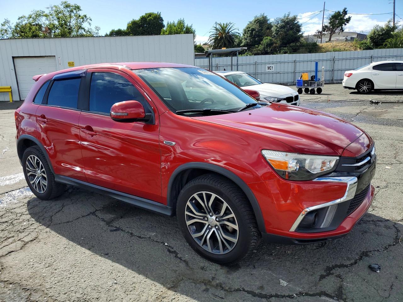 2018 Mitsubishi Outlander Sport Es - zdjęcie 4