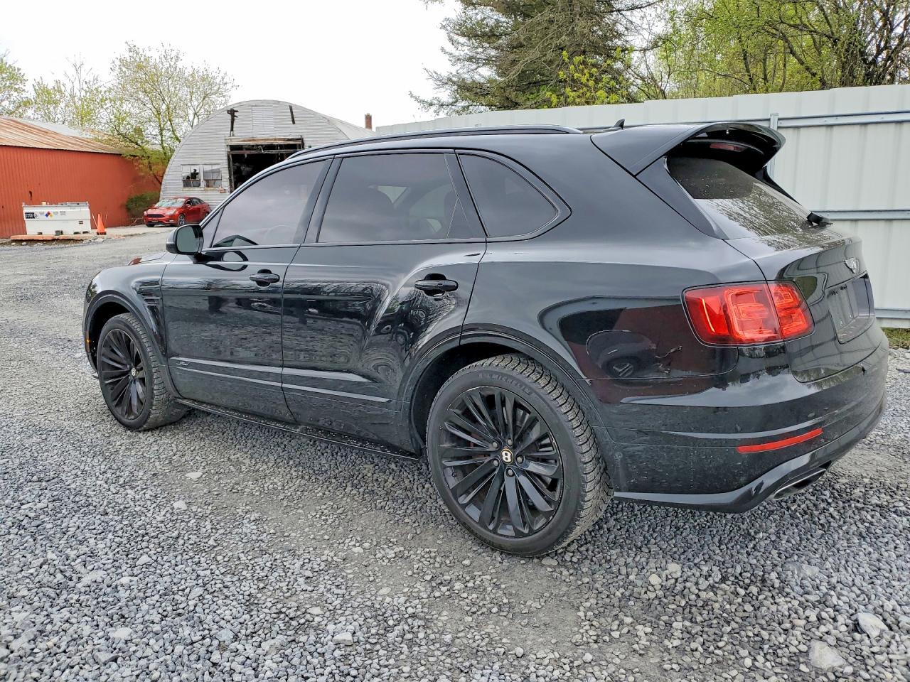 2020 Bentley Bentayga Speed - zdjęcie 2