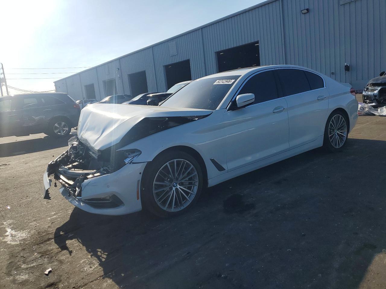 2017 BMW 530 I - zdjęcie główne