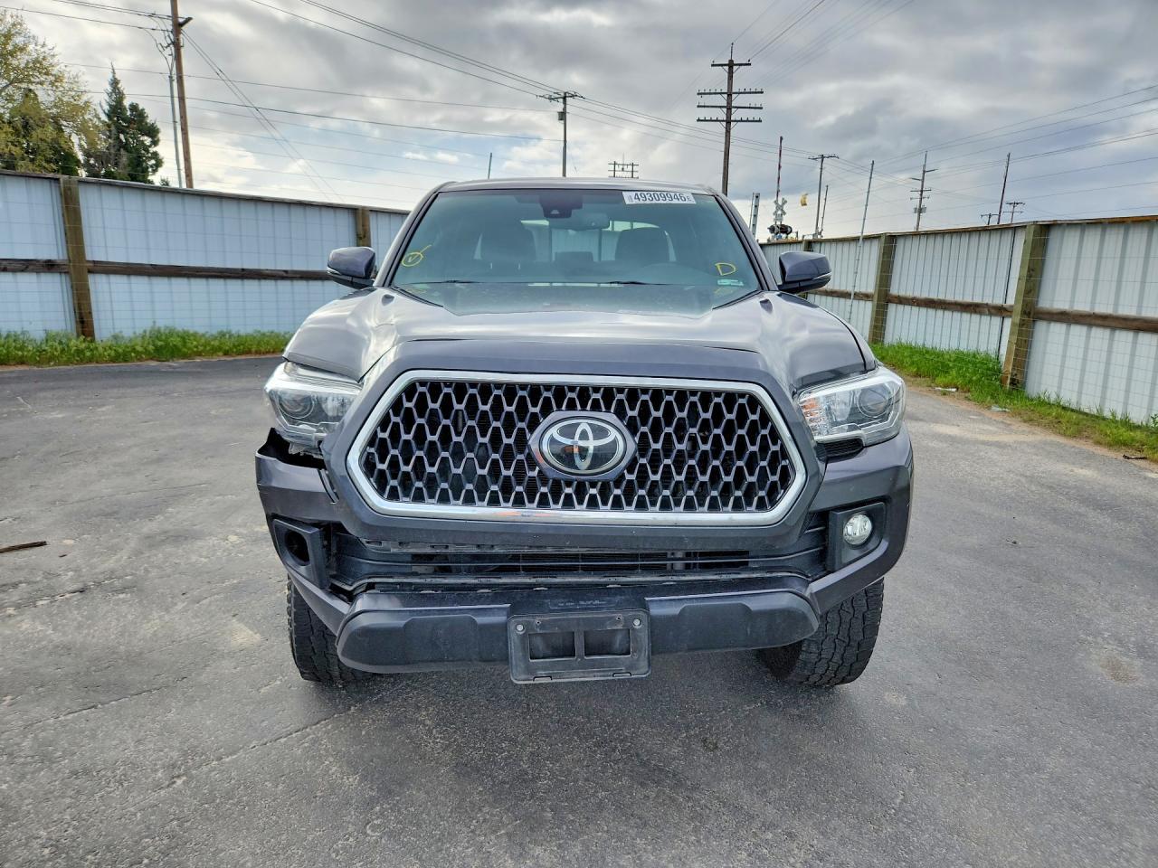 2019 Toyota Tacoma Trd Off-Road - zdjęcie 5