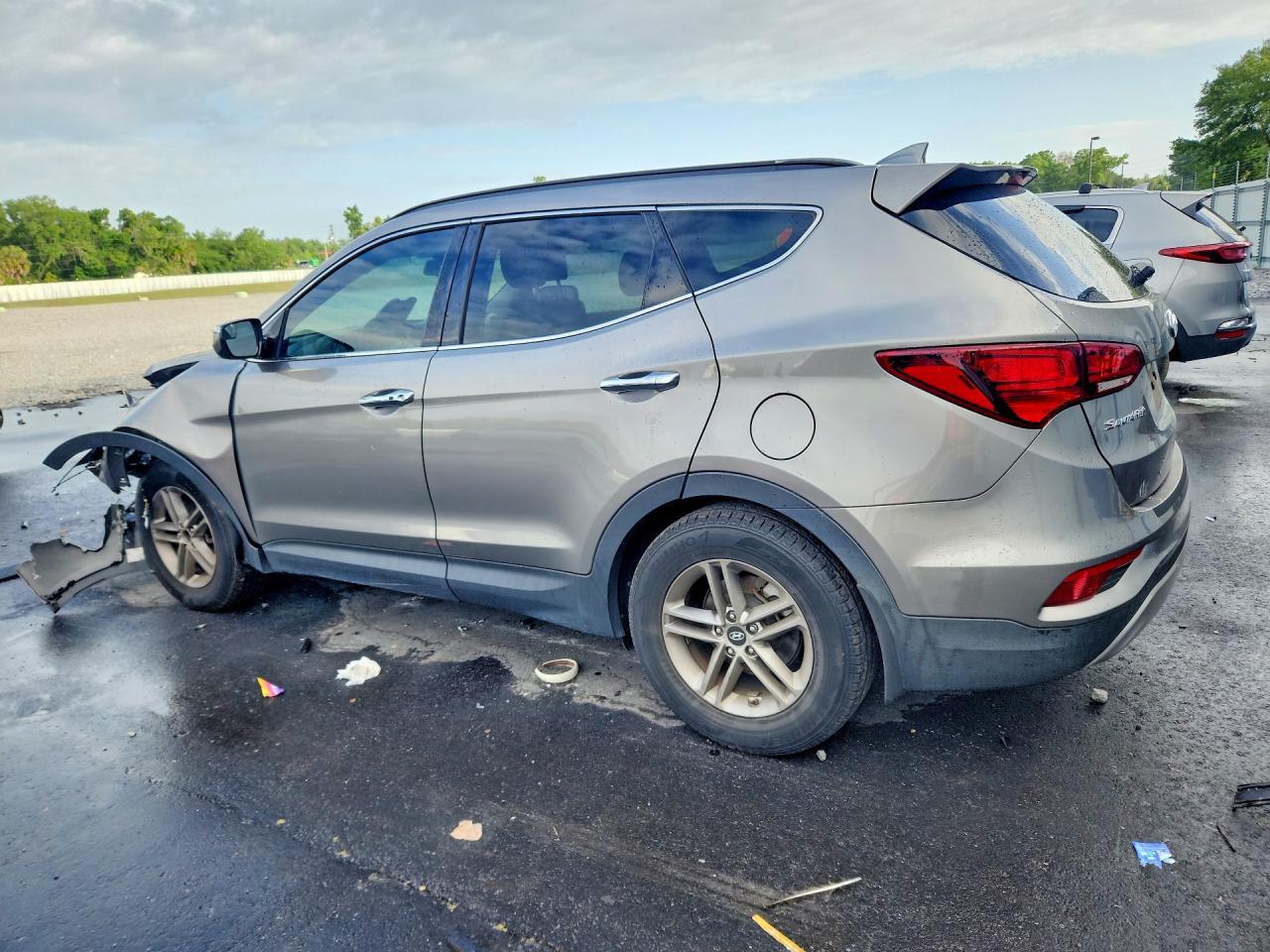 2018 Hyundai Santa Fe Sport 2.4L - zdjęcie 2