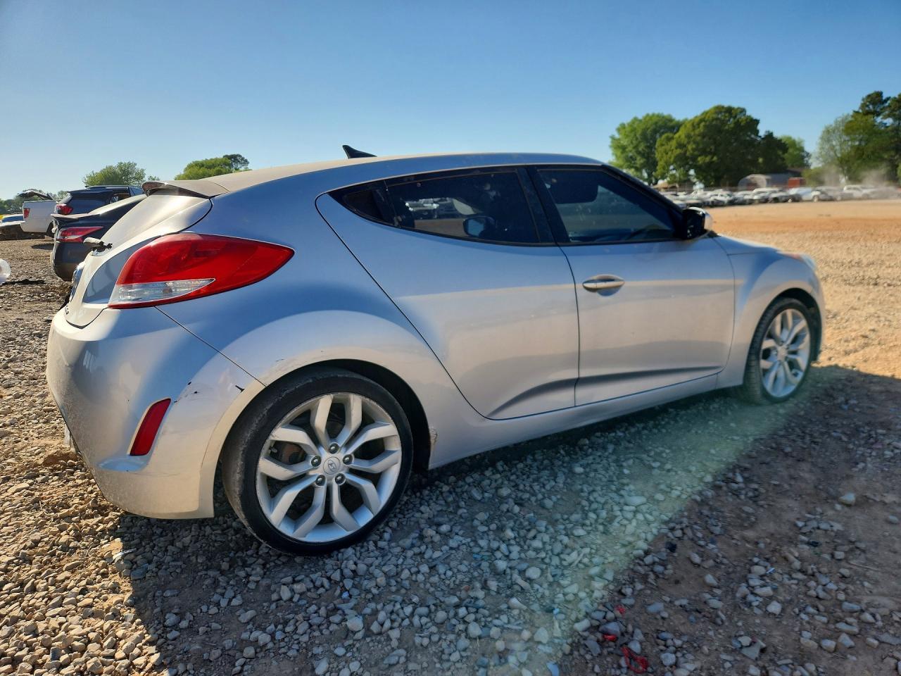 2013 Hyundai Veloster Base - zdjęcie 3