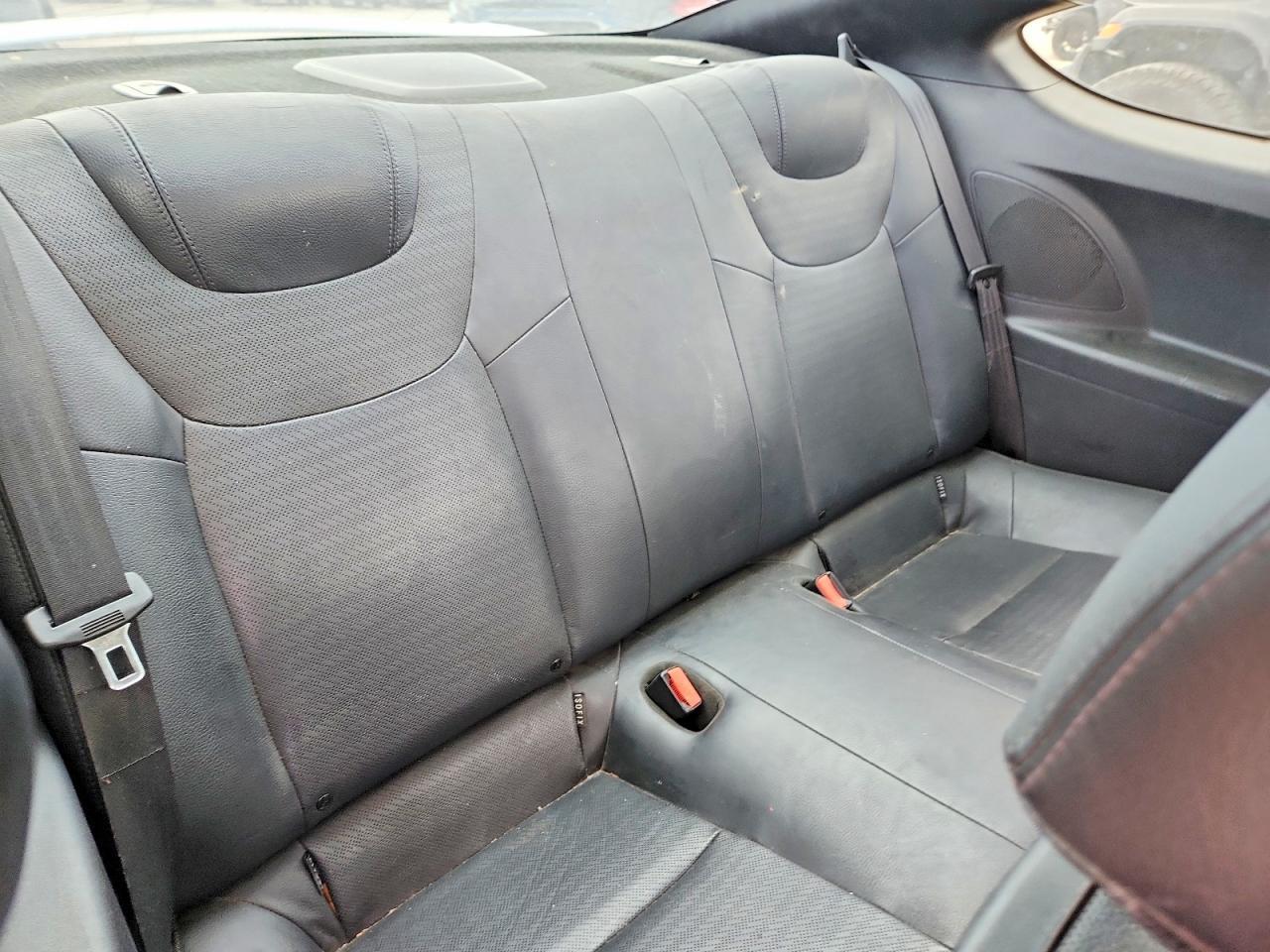 2016 Hyundai Genesis Coupe 3.8 Ultimate - zdjęcie 10