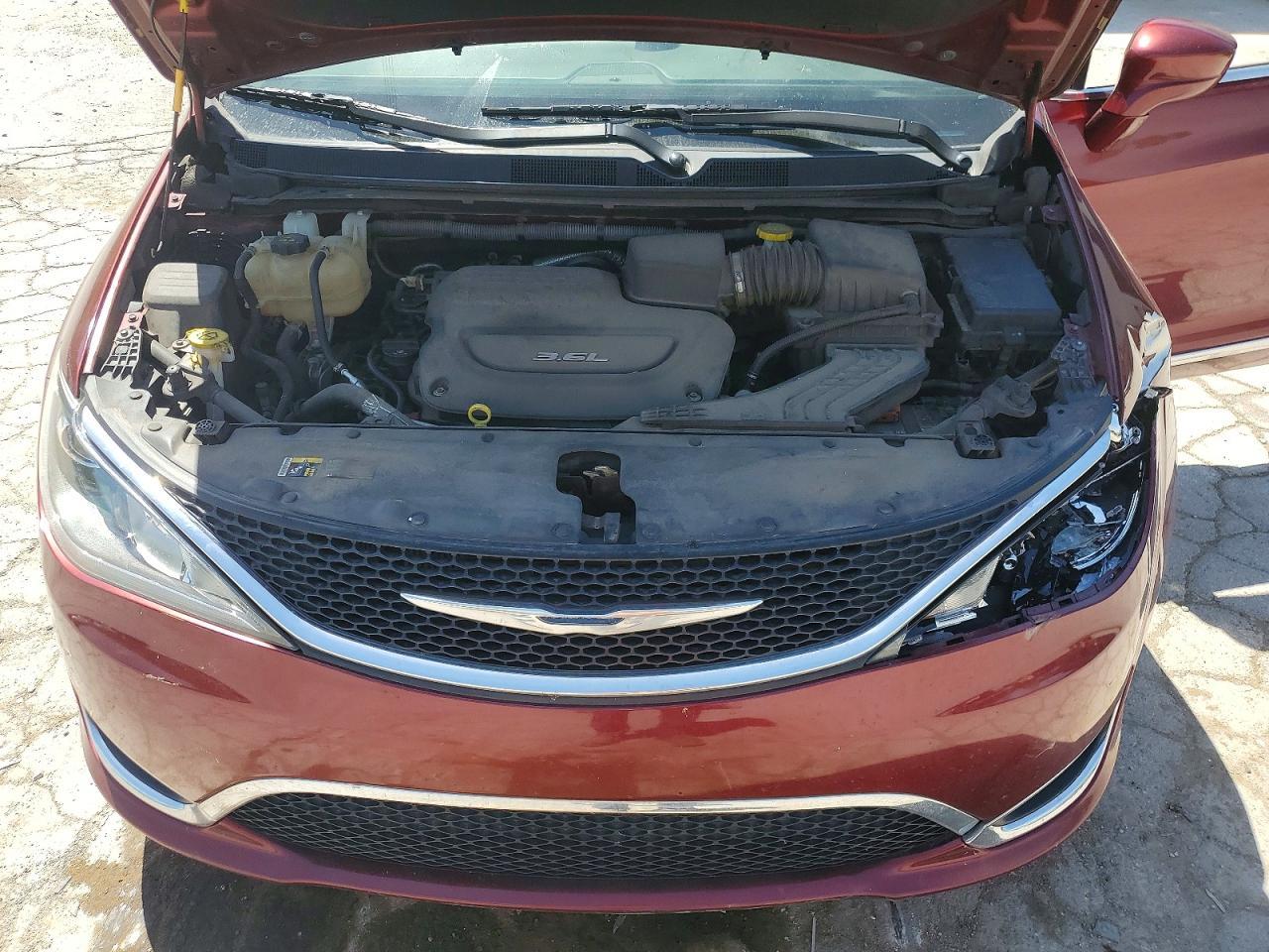 2017 Chrysler Pacifica Touring L - zdjęcie 12